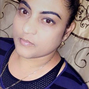 Meet your Posher, Kay